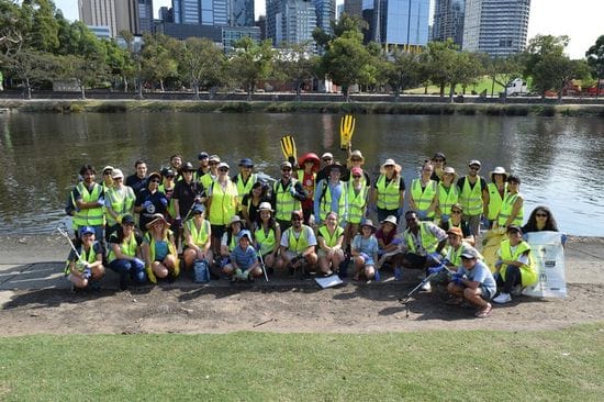 People of Action Unite for Clean Up Australia Day